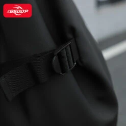 BSDDP Sac à Dos étanche Pour Casque De Moto Housse De Pluie Avec Bande Réfléchissante Sangle Réglable à Boucle Antidérapante Pour Randonnée, Camping, Cyclisme, Voyage - Le Noir -Protection auditive et tête Soldes 2022 54401929 3
